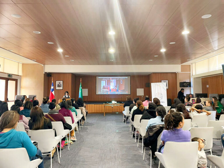 SERMIG presentation at Apoya Mujer Migrante Day, Puerto Montt 2022.