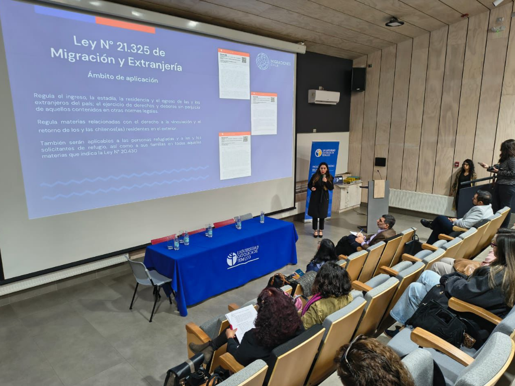 Charla "Hablemos de migración"